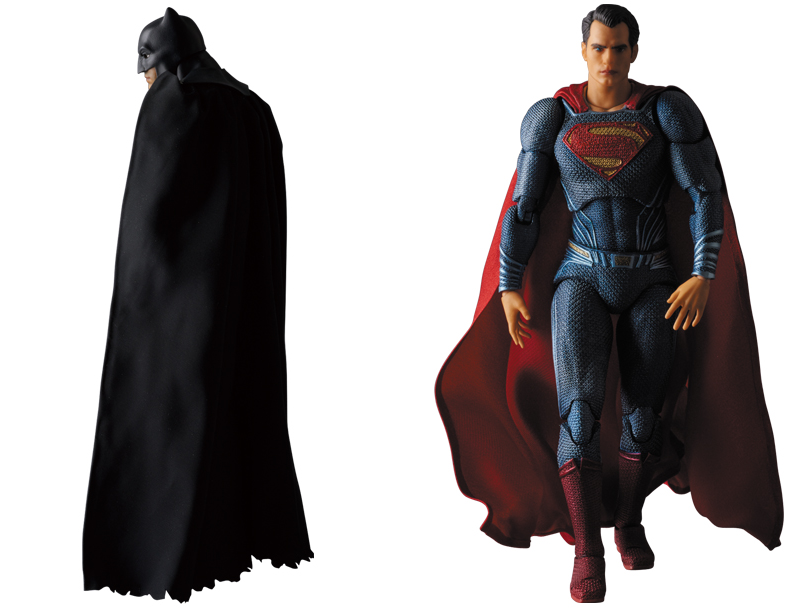 Illustration for article titled Check Out the Glorious Capes on These Batman v Superman Action Figures